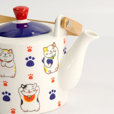 TOKYO DESIGN STUDIO - Kawaii Lucky Cat Tea Pot Giftset 0.8lt 1/12